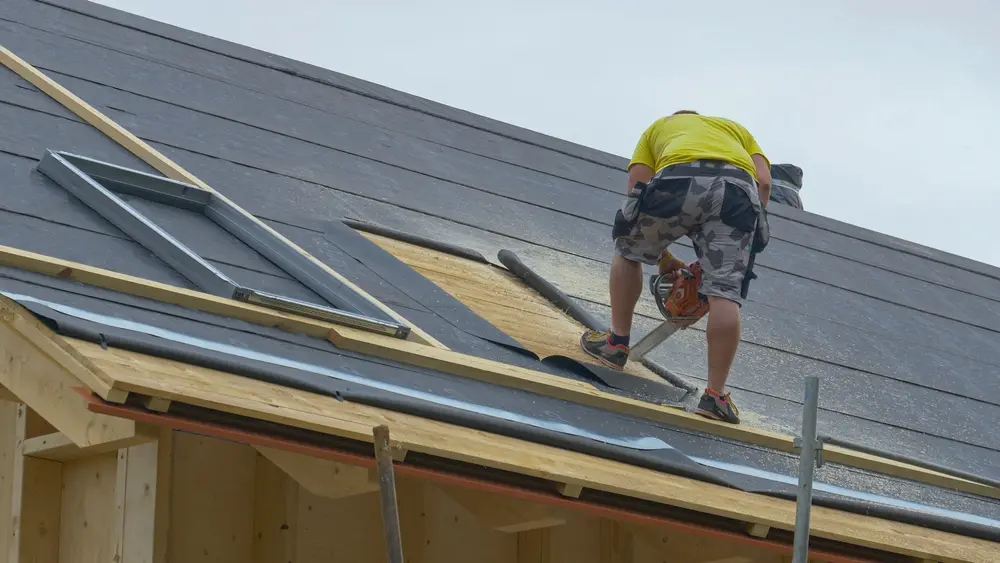 How to Choose the Right Roofing Contractor Near You