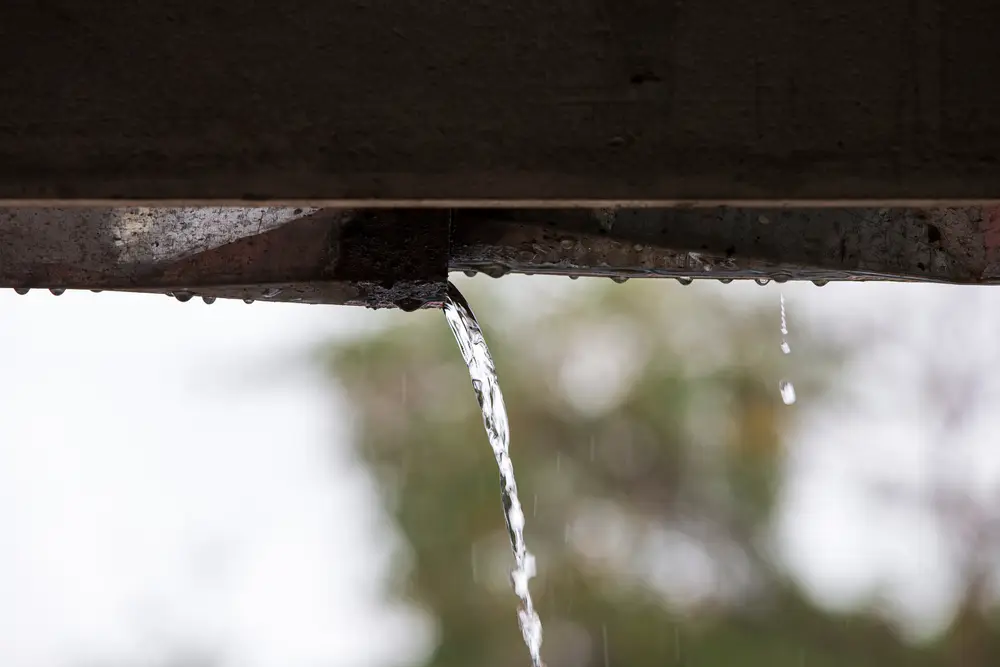 How Humidity and Storms Damage Gutters