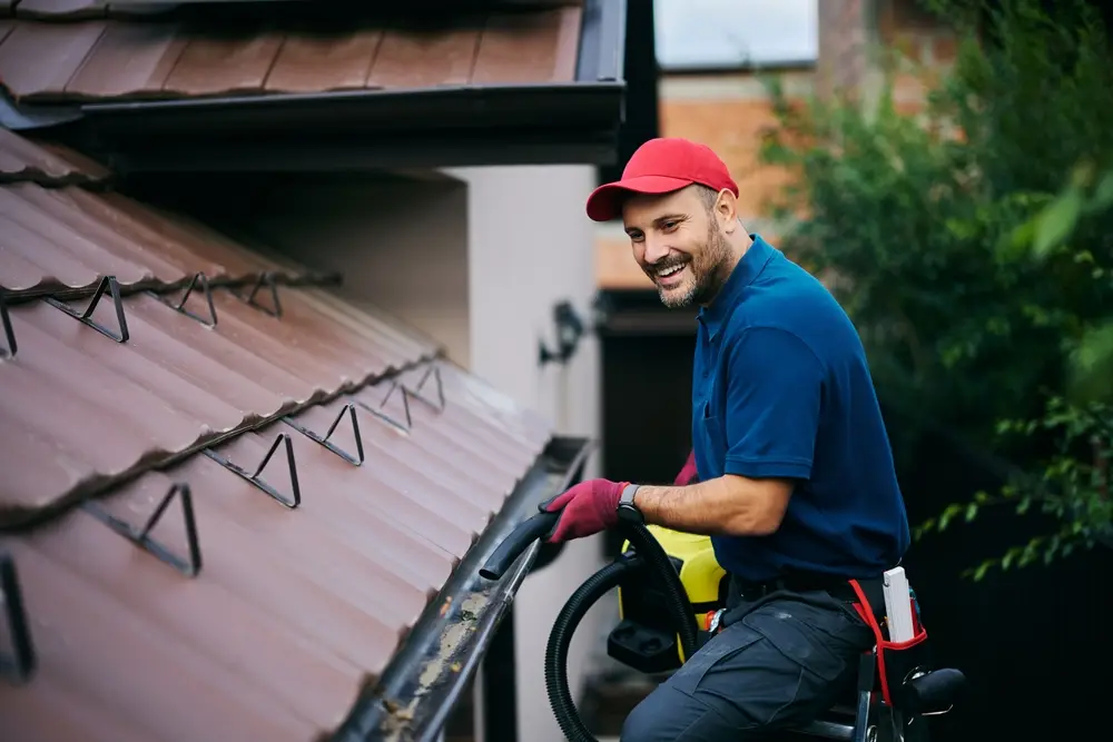 What Happens During a Professional Gutter Installation