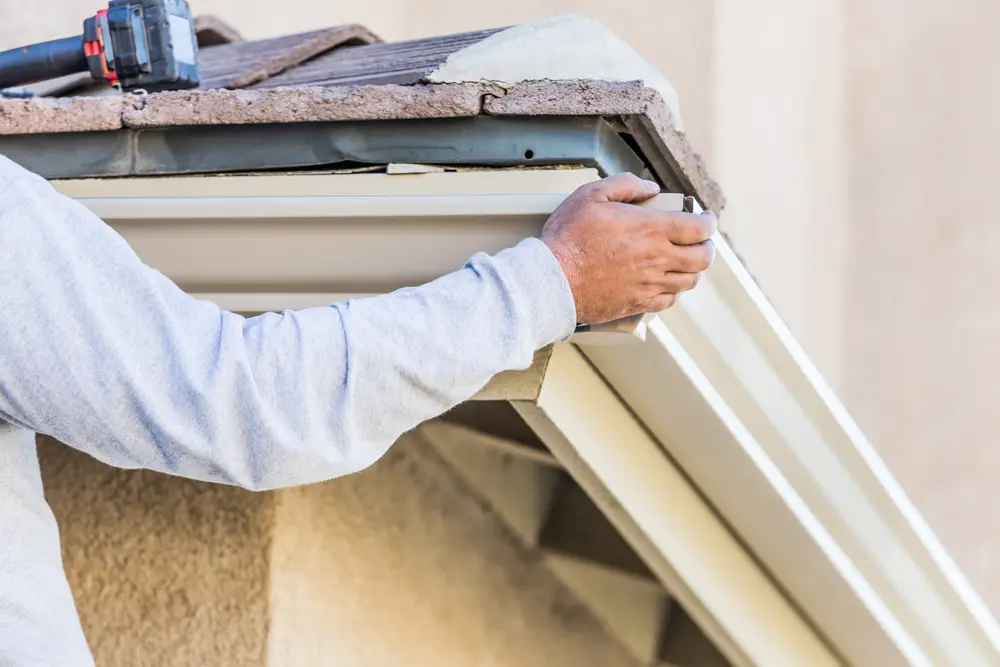 How to Choose the Right Gutter Installer