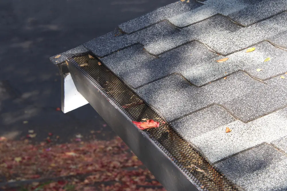 How Gutter Guard Systems Reduce Maintenance