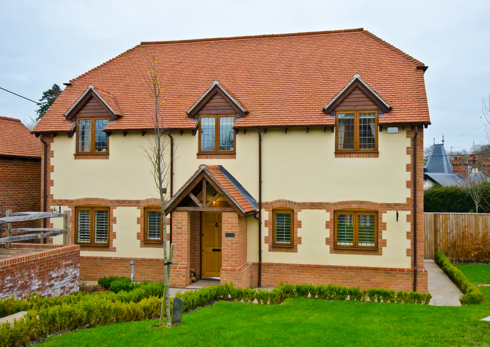 Architectural vs Standard Shingles for Executive Homes