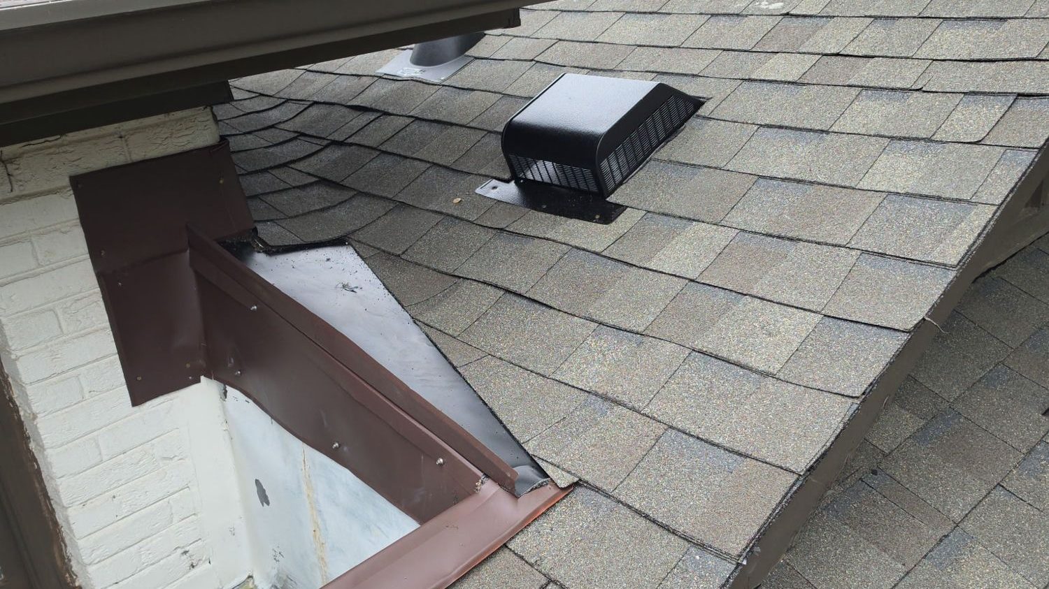 Roofing Over vs Tearing Off: Which Is Right?